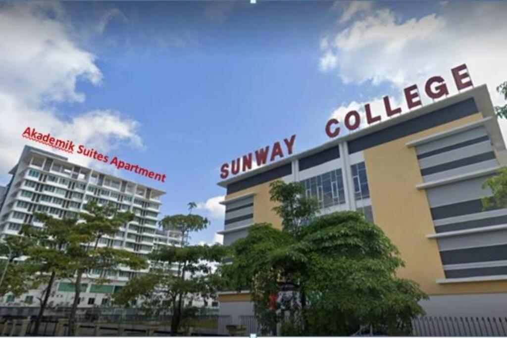 Baojuwu@2 Bedrooms Akademik Suites Austin Height Johor Bahru Exterior foto