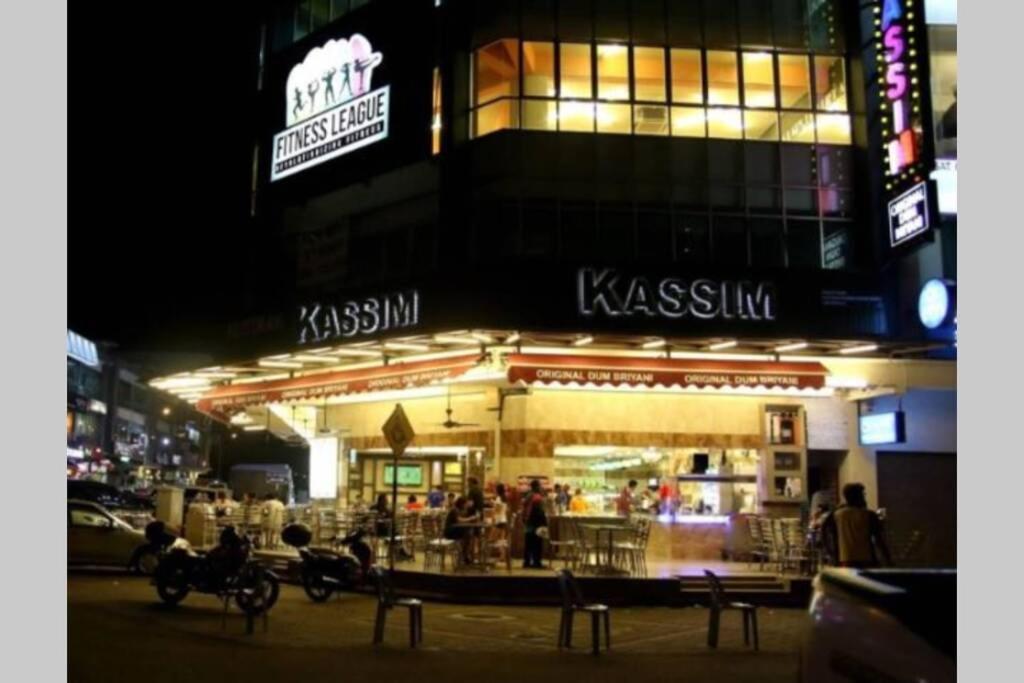 Baojuwu@2 Bedrooms Akademik Suites Austin Height Johor Bahru Exterior foto